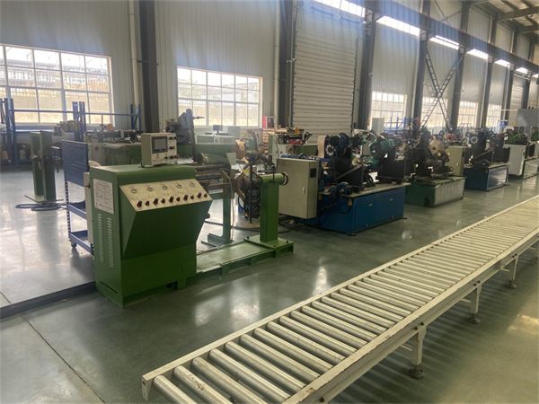 臥式繞線(xiàn)機(jī)